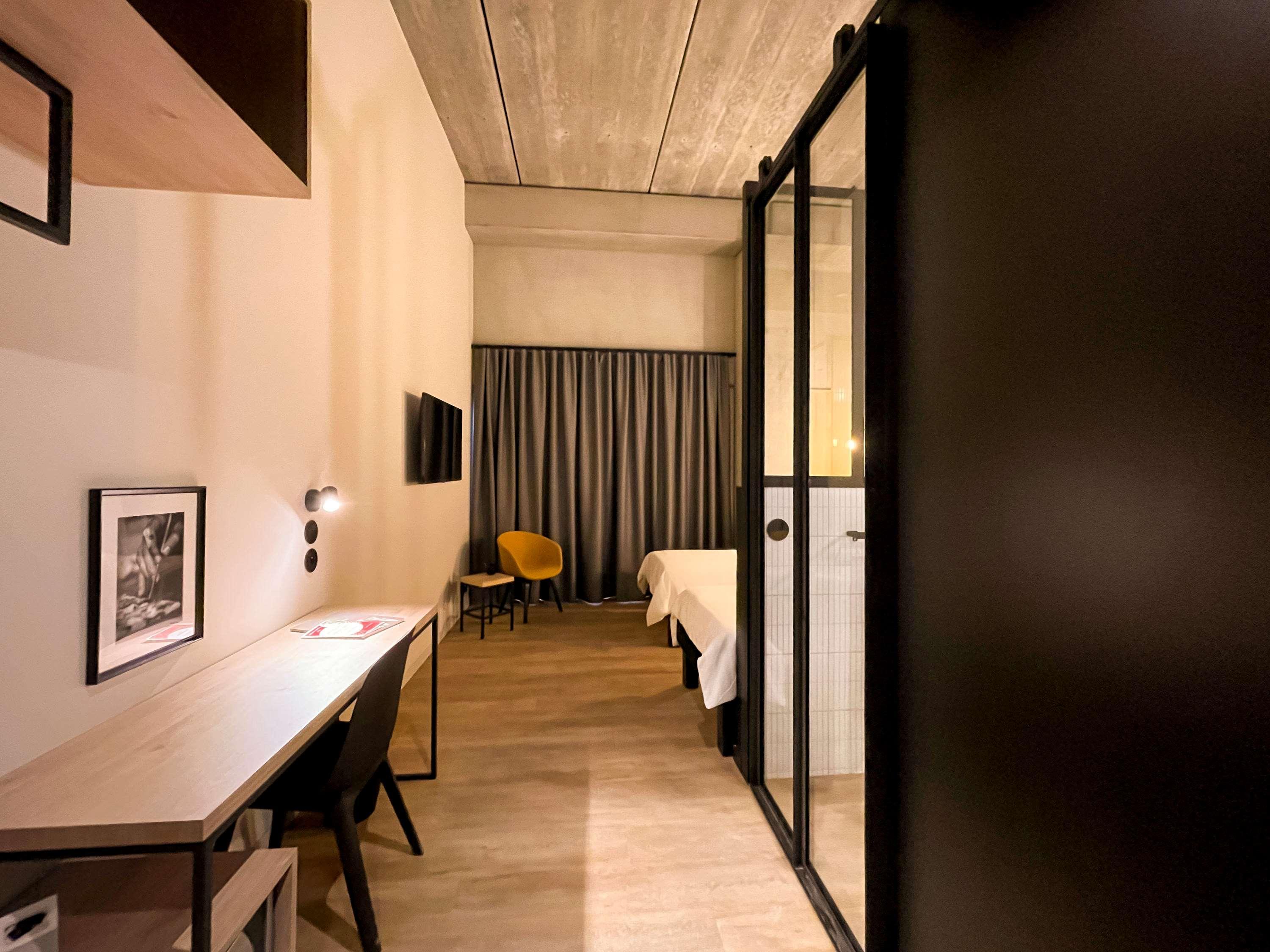 Ibis Styles นามูร์ ภายนอก รูปภาพ